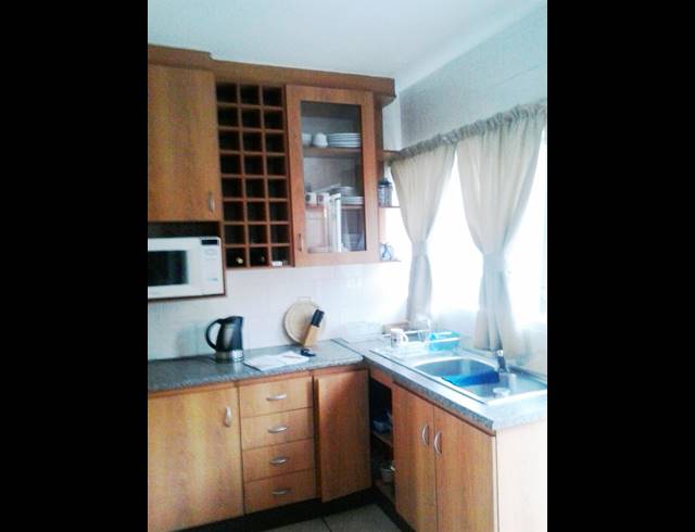 3 BEDROOM TOWNHOUSE RENTED IN MORNINGSIDE